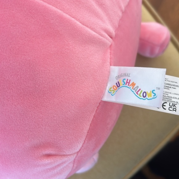 Pink heart antenna squishmallow - Picture 3 of 4